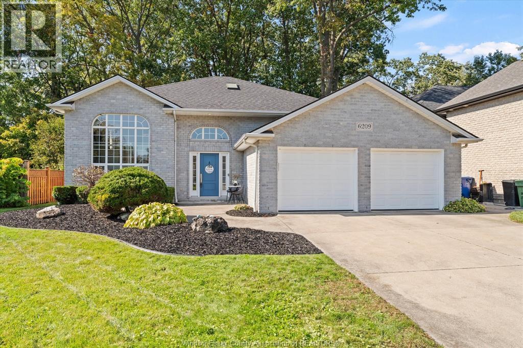4-bedroom Single Family at 6209 Wales Court, LaSalle — primary photograph