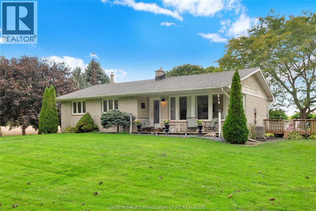 3-bedroom Single Family at 10489 Talbot Trail, Blenheim — photograph 2