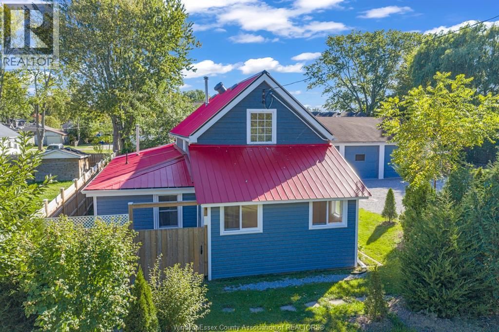 3-bedroom Single Family at 1057 Oak Avenue, Kingsville — photograph 2