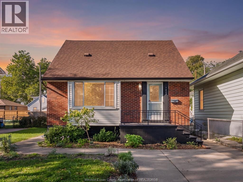 Single Family — 1425 Westcott, Windsor, Ontario