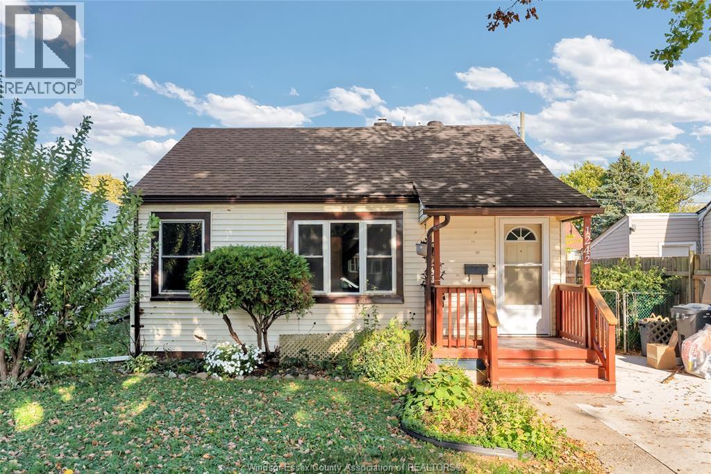 Single Family — 1242 Labadie, Windsor, Ontario