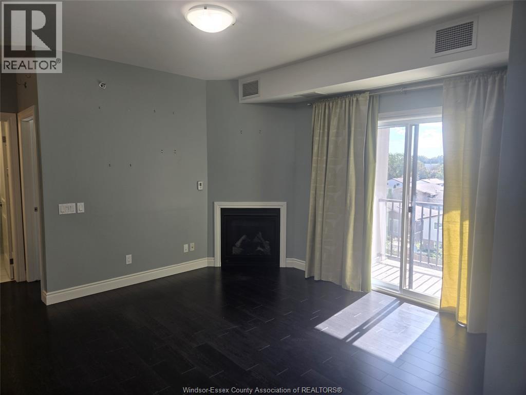 2-bedroom Single Family at 8475 Wyandotte Street #410, Windsor — photograph 3