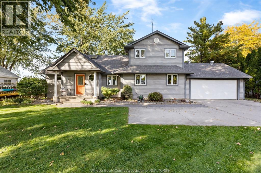 Single Family — 621 Ross Beach Road, Lakeshore, Ontario