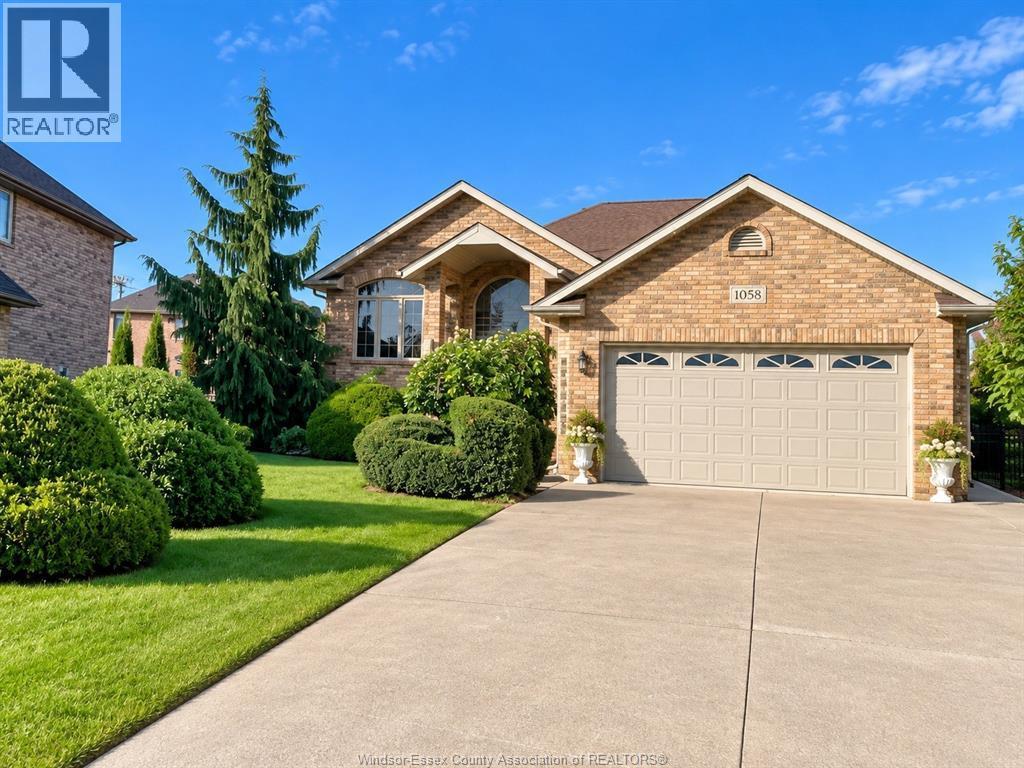 Single Family — 1058 Nova Drive, Windsor, Ontario