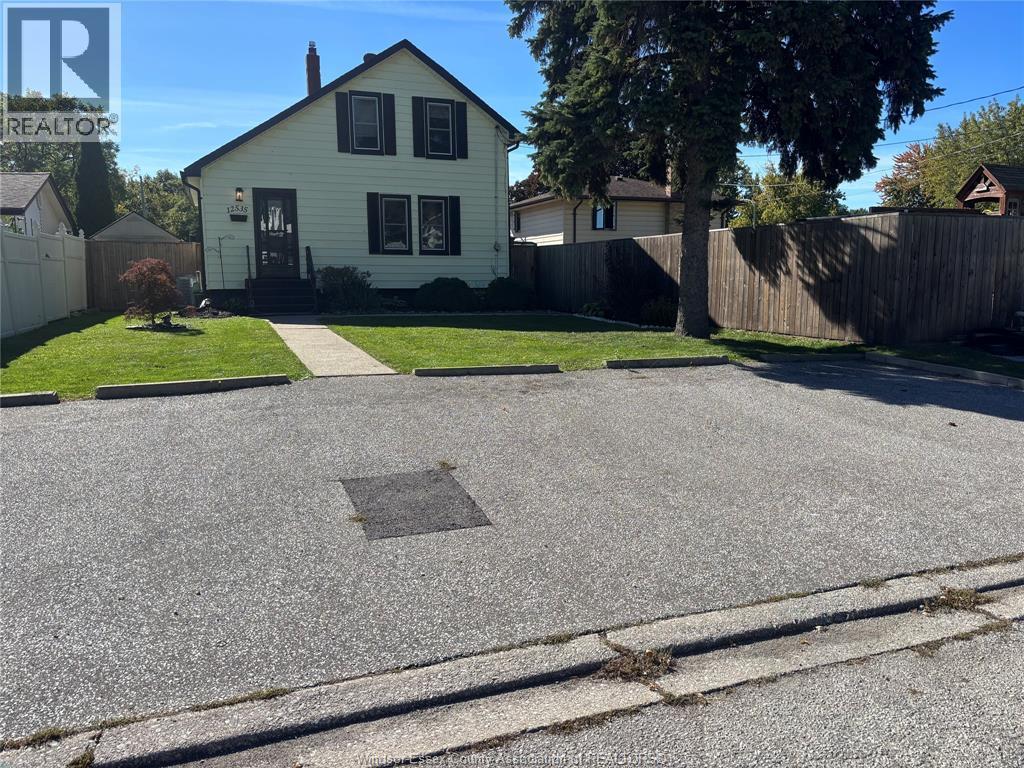 Single Family — 12535 Ballard Street, Tecumseh, Ontario