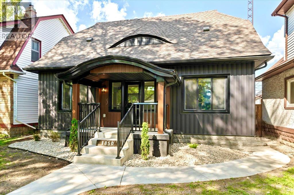 Single Family — 1850 Dacotah Drive, Windsor, Ontario