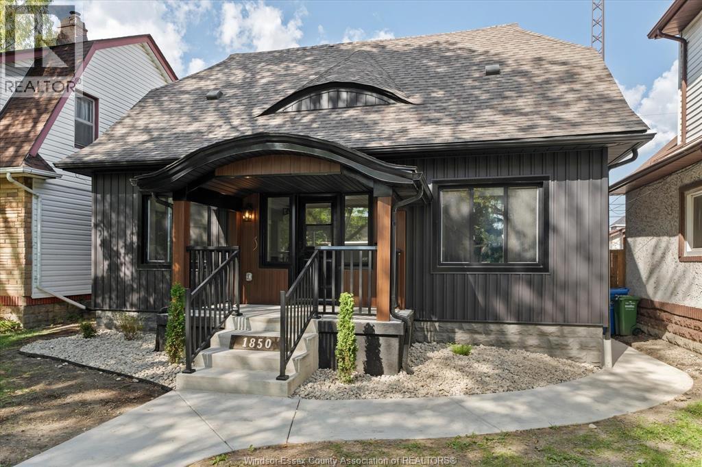 3-bedroom Single Family at 1850 Dacotah Drive, Windsor — photograph 3