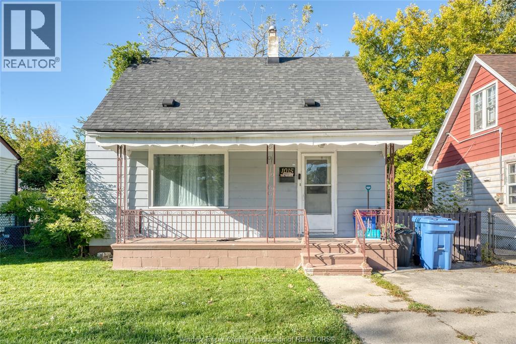 Single Family — 1015 Partington Avenue, Windsor, Ontario