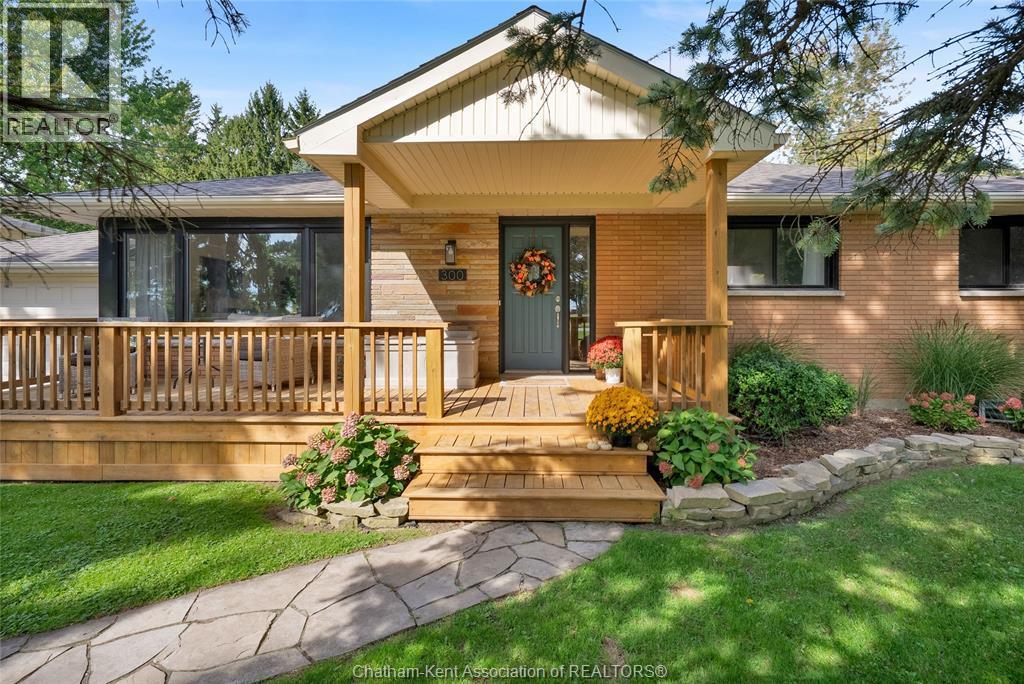 4-bedroom Single Family at 300 Indian Creek Road, Chatham — photograph 3
