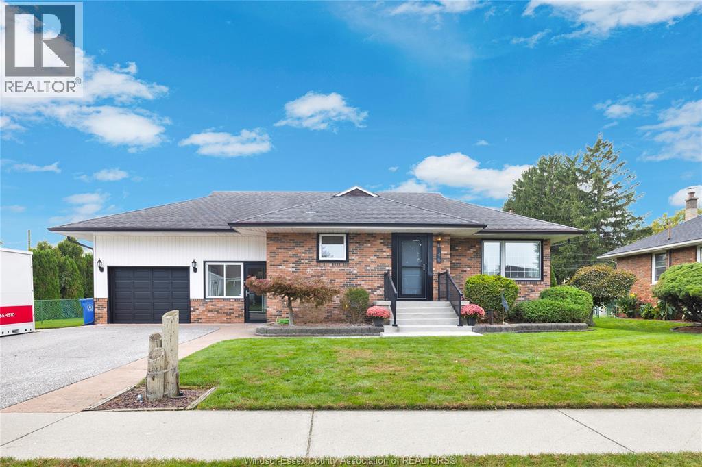 3-bedroom Single Family at 146 Huron, LaSalle — primary photograph