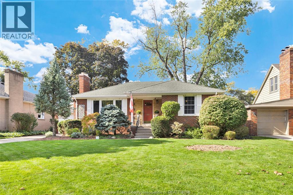 3-bedroom Single Family at 257 Patrice Avenue, Windsor — photograph 2