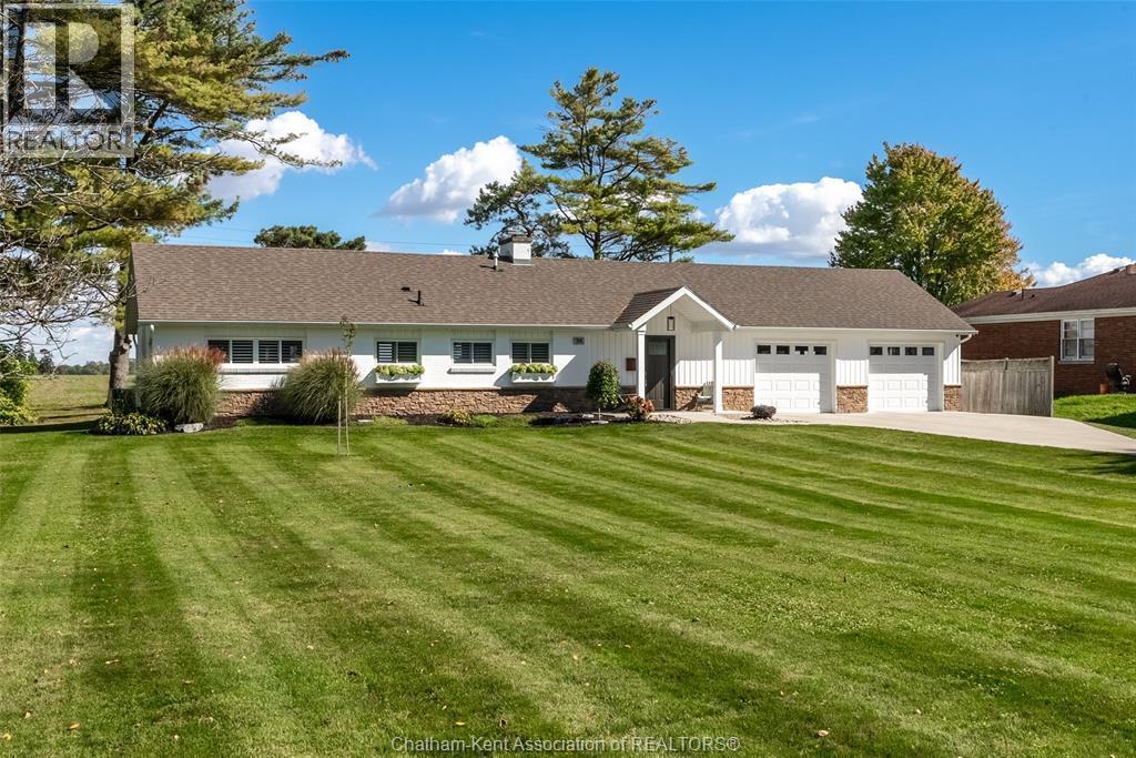 3-bedroom Single Family at 34 Briar Hill Road, Chatham — primary photograph