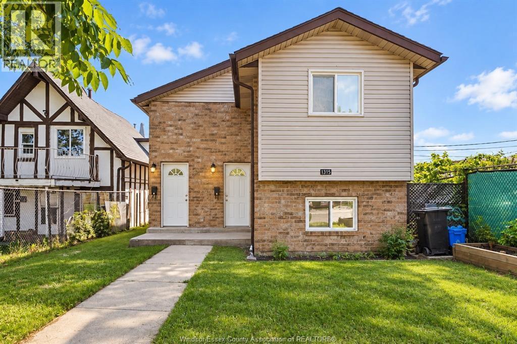 Single Family — 1315 Henry Ford Centre Dr, Windsor, Ontario