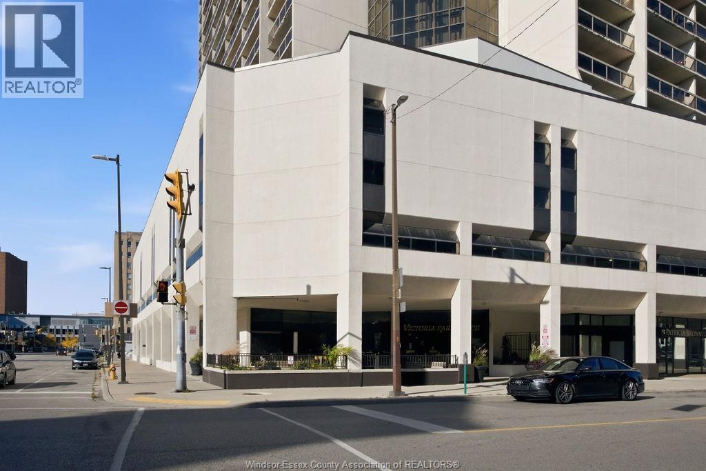 Single Family — 150 Park Street, Windsor, Ontario