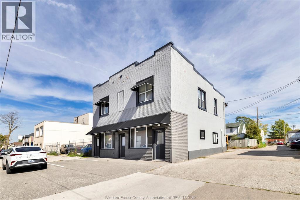 Multi-family — 1574 Howard Avenue, Windsor, Ontario