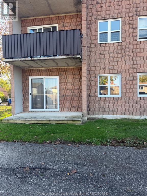 2-bedroom Single Family at 276 Merritt Avenue #116, Chatham — photograph 3