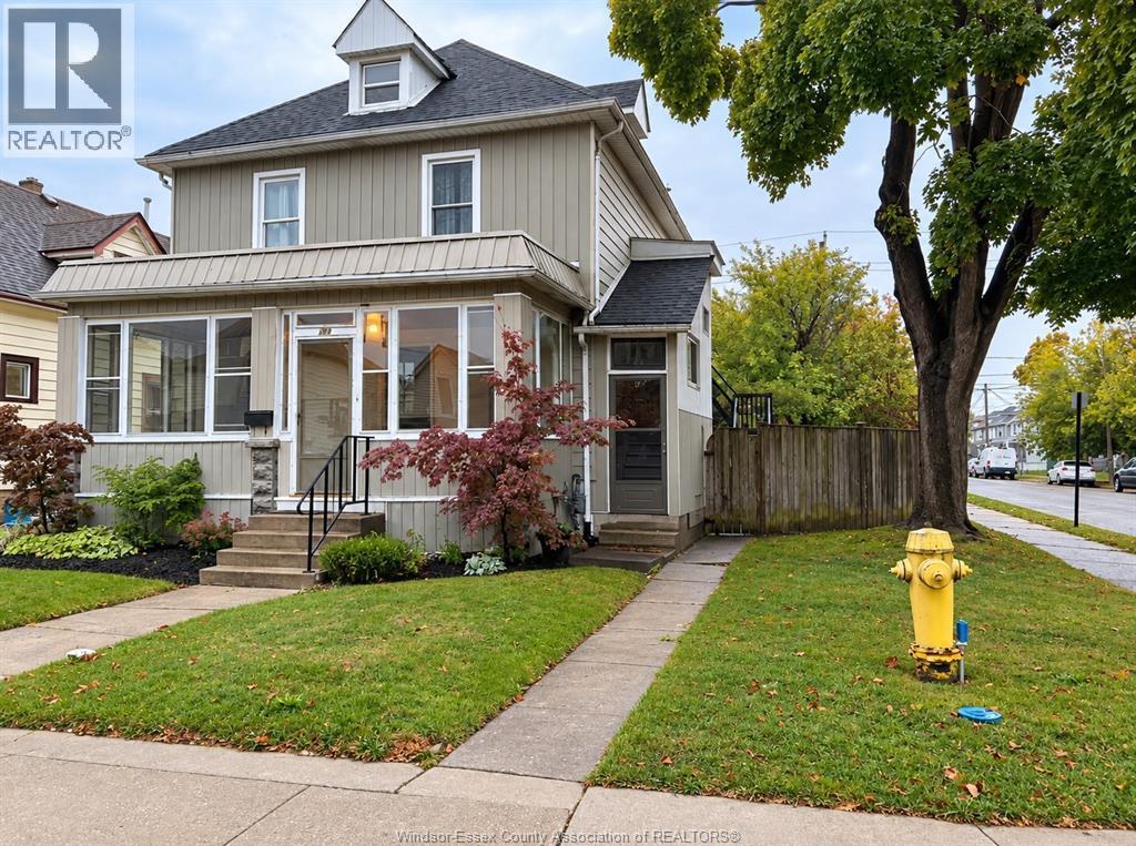 3-bedroom Single Family at 903 Pierre, Windsor — primary photograph