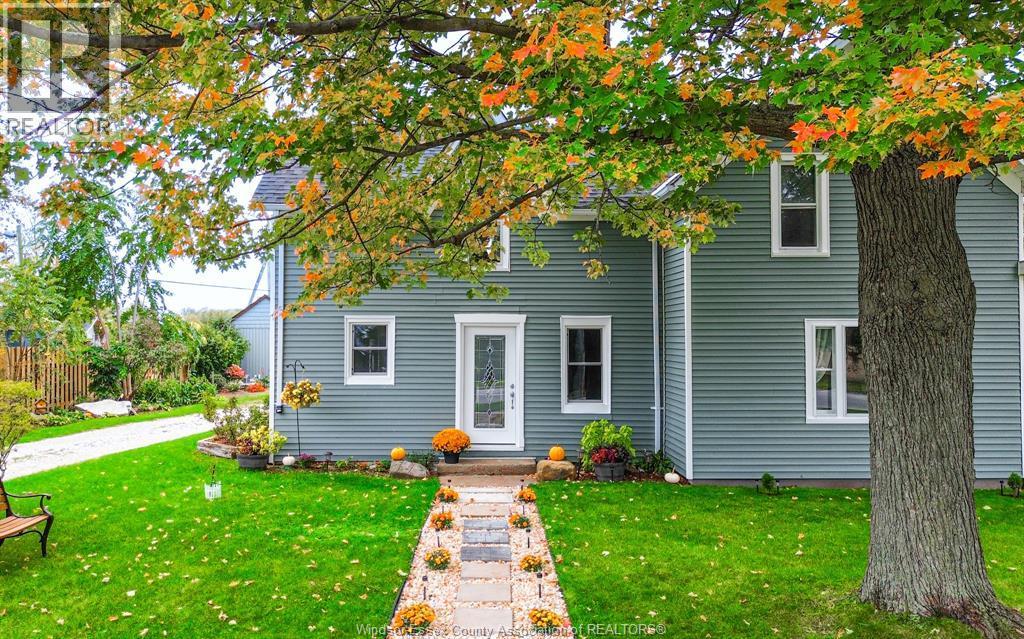 3-bedroom Single Family at 469 King Street, Harrow — photograph 2
