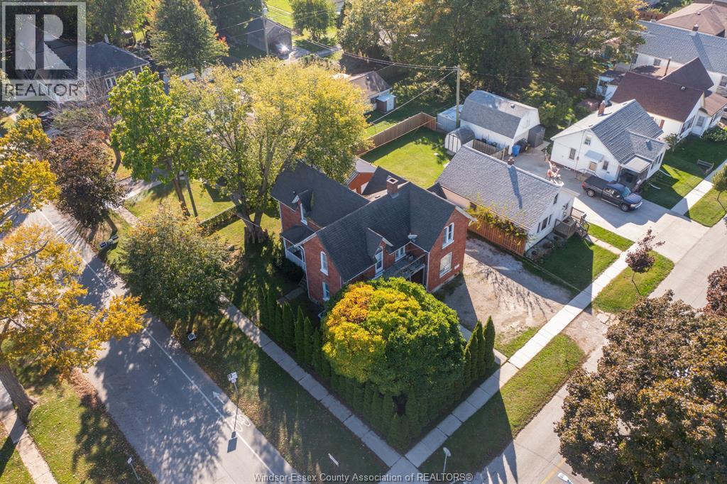 3-bedroom Single Family at 60 Setterington Street, Leamington — photograph 3
