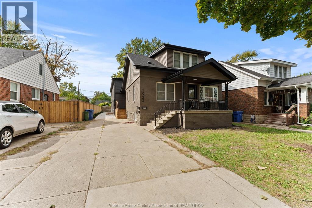 Single Family — 1923 George Avenue, Windsor, Ontario