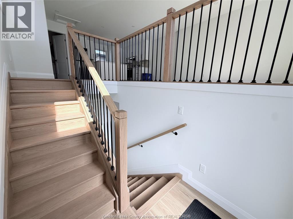 3-bedroom Single Family at 2597 Tourangeau #2, Windsor — photograph 2