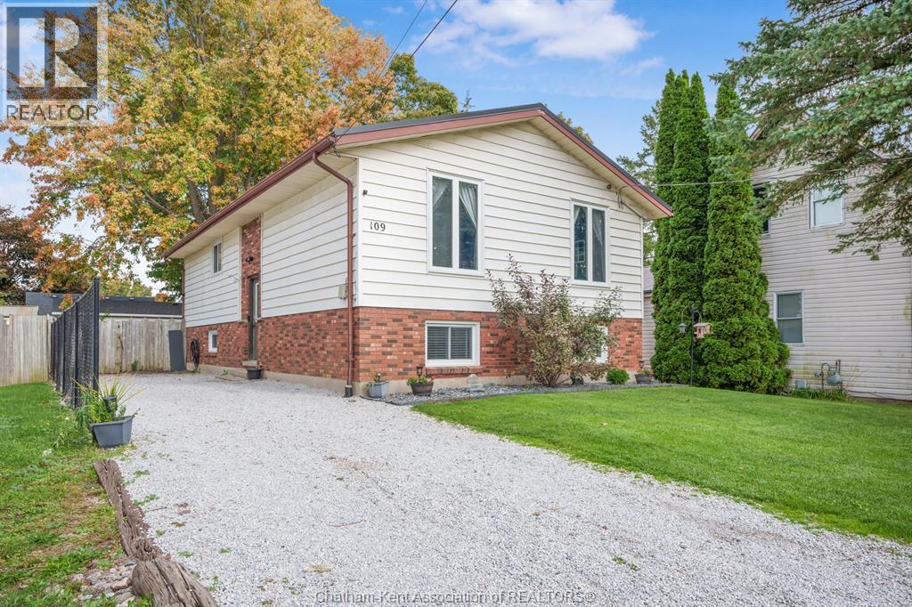 Single Family — 109 McGeorge Street, Blenheim, Ontario
