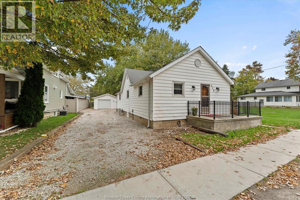 3-bedroom Single Family at 248 Meunier Street, Belle River — photograph 3