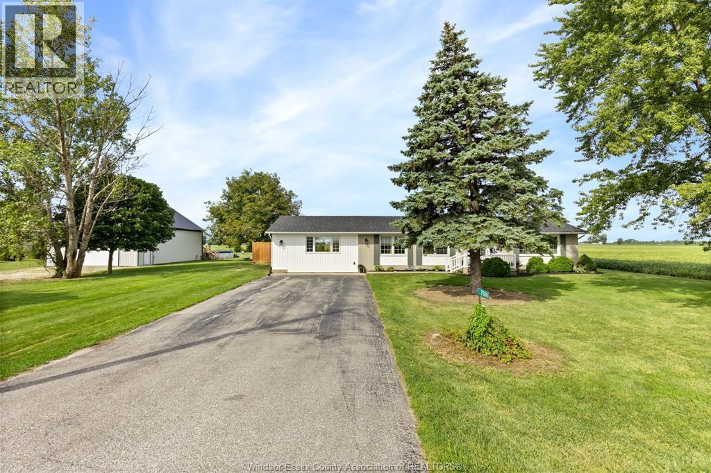 4-bedroom Single Family at 7686 Concession 7, Amherstburg — primary photograph