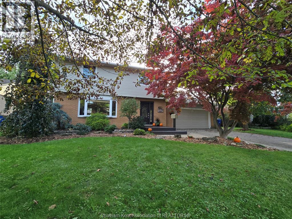Single Family — 184 Chippewa Drive, Chatham, Ontario
