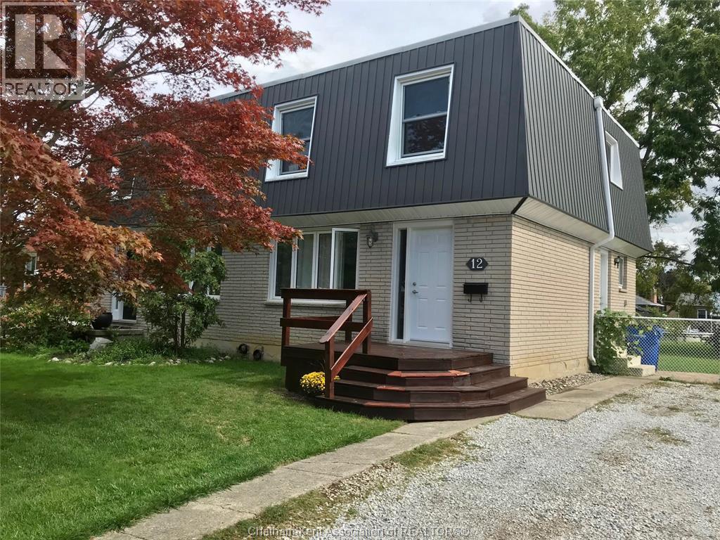 3-bedroom Single Family at 12 Athlone Court, Chatham — primary photograph
