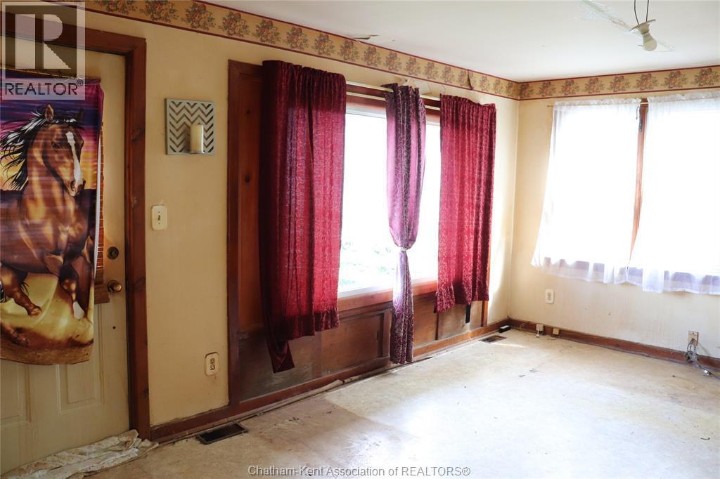 2-bedroom Single Family at 252 Chatham Street, Blenheim — photograph 3