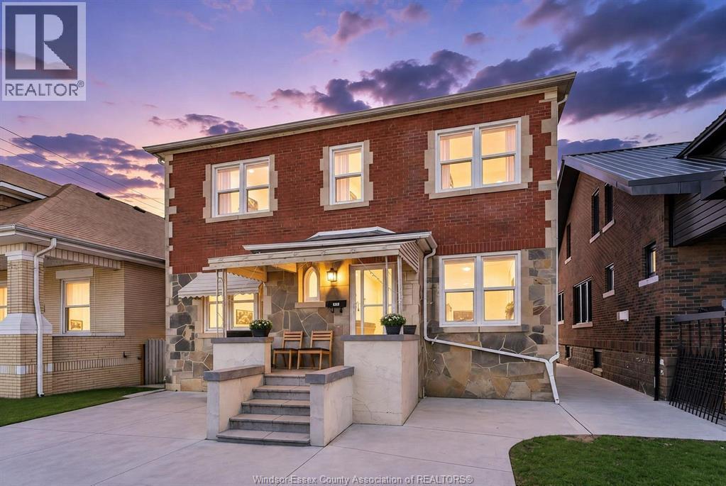 Single Family — 975 Parent, Windsor, Ontario