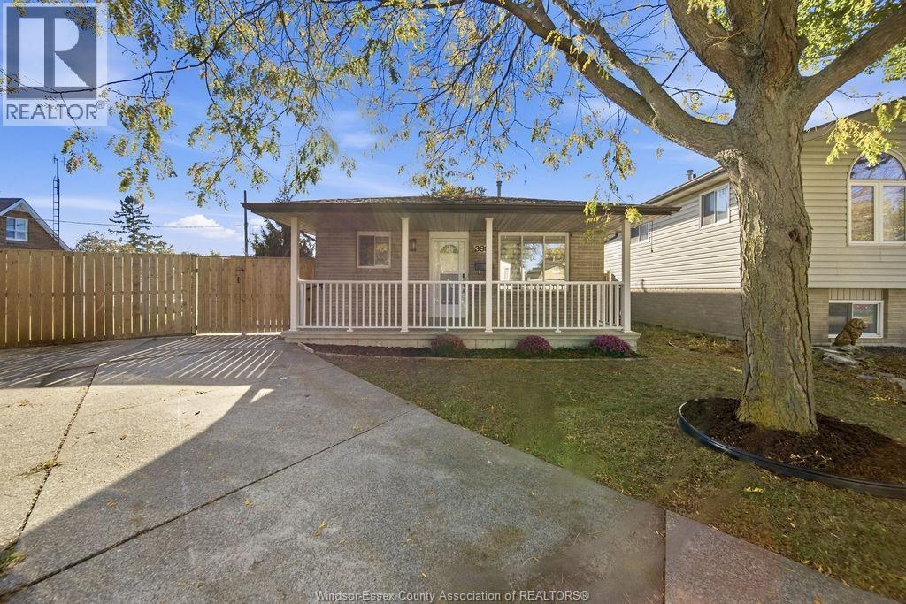 4-bedroom Single Family at 3981 Bliss Road, Windsor — primary photograph