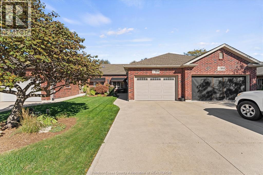 3-bedroom Single Family at 354 Cooper Crescent, Belle River — photograph 3