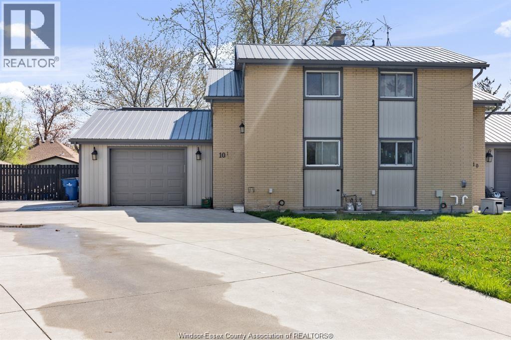 2-bedroom Single Family at 10-10.5 Vanier Drive, Tilbury — photograph 2