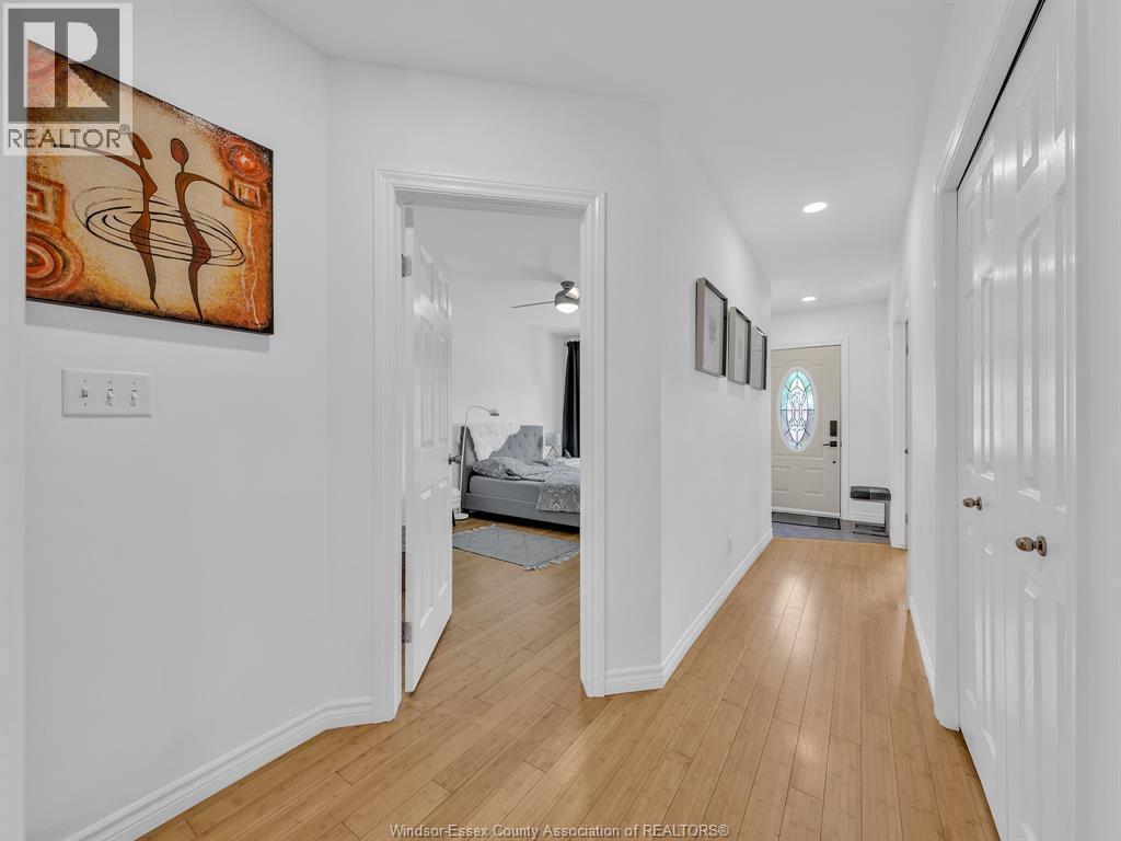 3-bedroom Single Family at 1161 Prado Place, Windsor — photograph 3