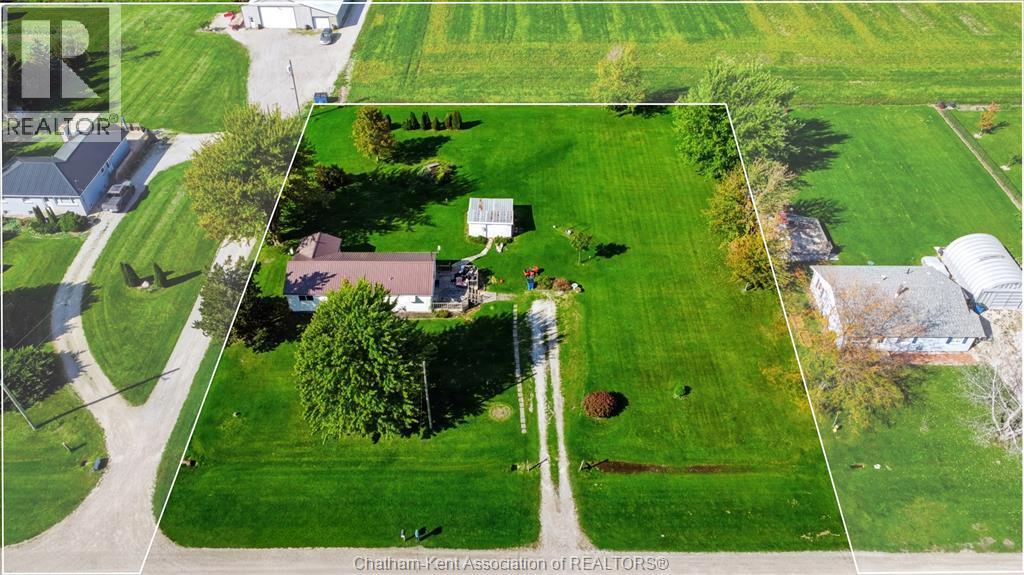 3-bedroom Single Family at 6595 Middle Line, South Buxton — primary photograph