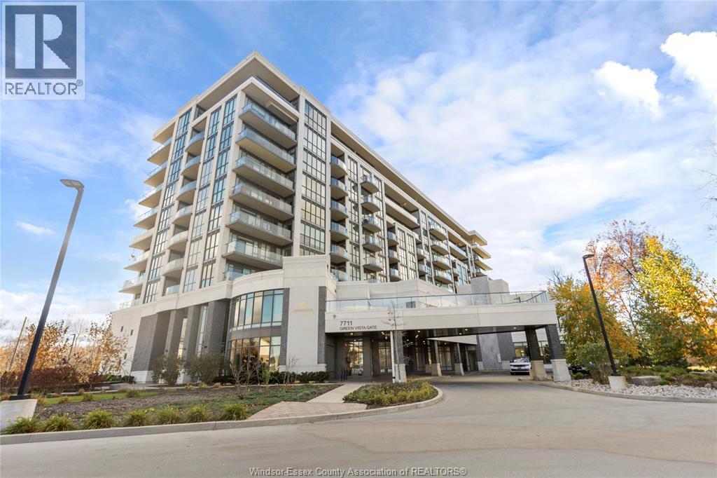 1-bedroom Single Family at 7711 Green Vista #708, Niagara Falls — primary photograph