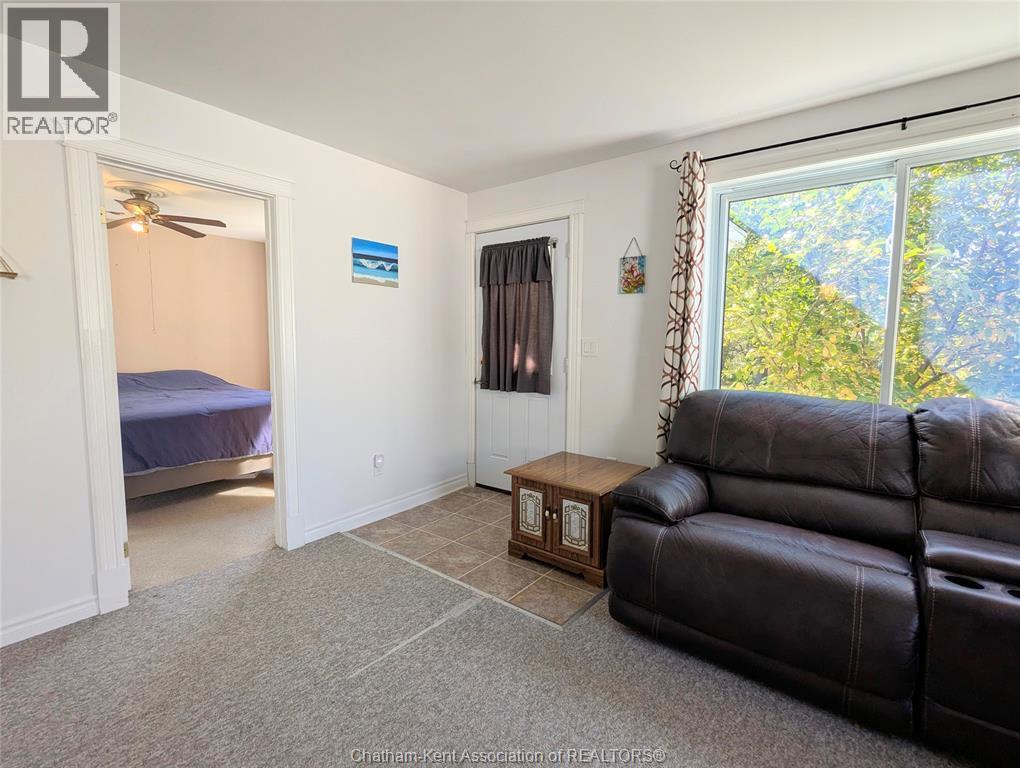 2-bedroom Single Family at 26 Priscilla Street, Thamesville — photograph 3