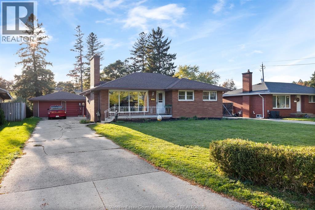 Single Family — 2417 Dandurand, Windsor, Ontario