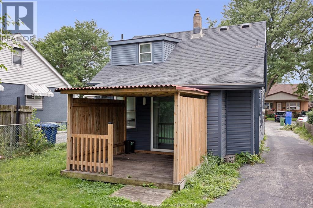 Single Family — 550 Capitol, Windsor, Ontario