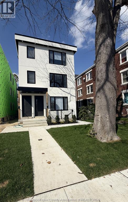 1-bedroom Single Family at 1336 University #UPPER BACK, Windsor — primary photograph
