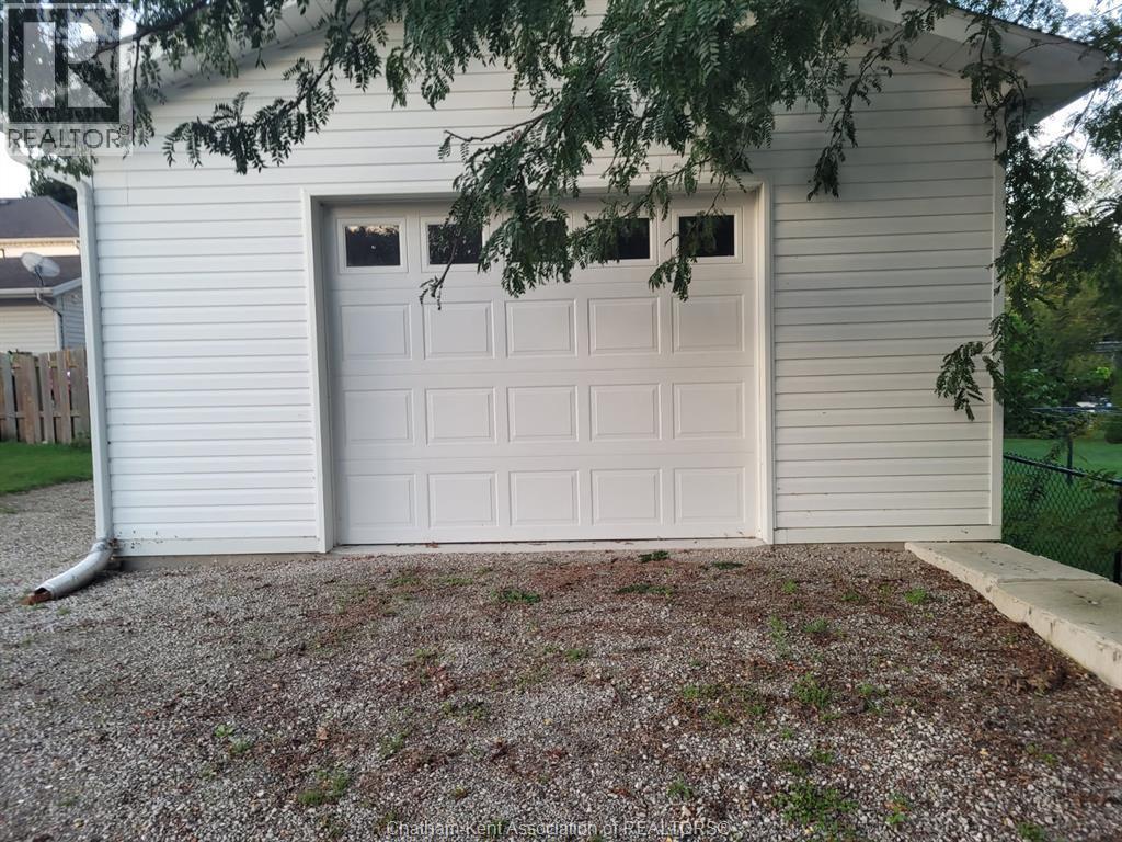 3-bedroom Single Family at 14 York Street, Ridgetown — primary photograph